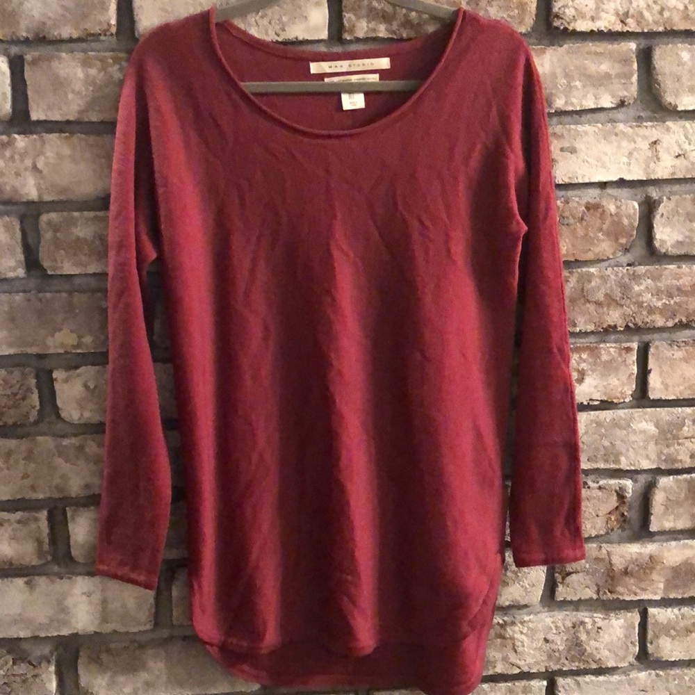 100% Merino wool MAX STUDIO rust colored sweater